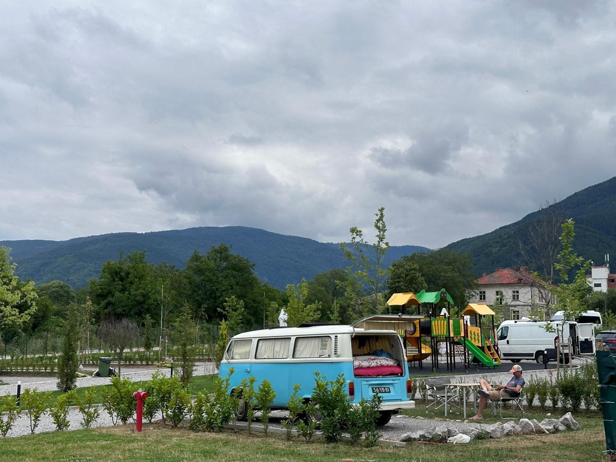 7 Lakes Camping Sapareva Banya Buitenkant foto