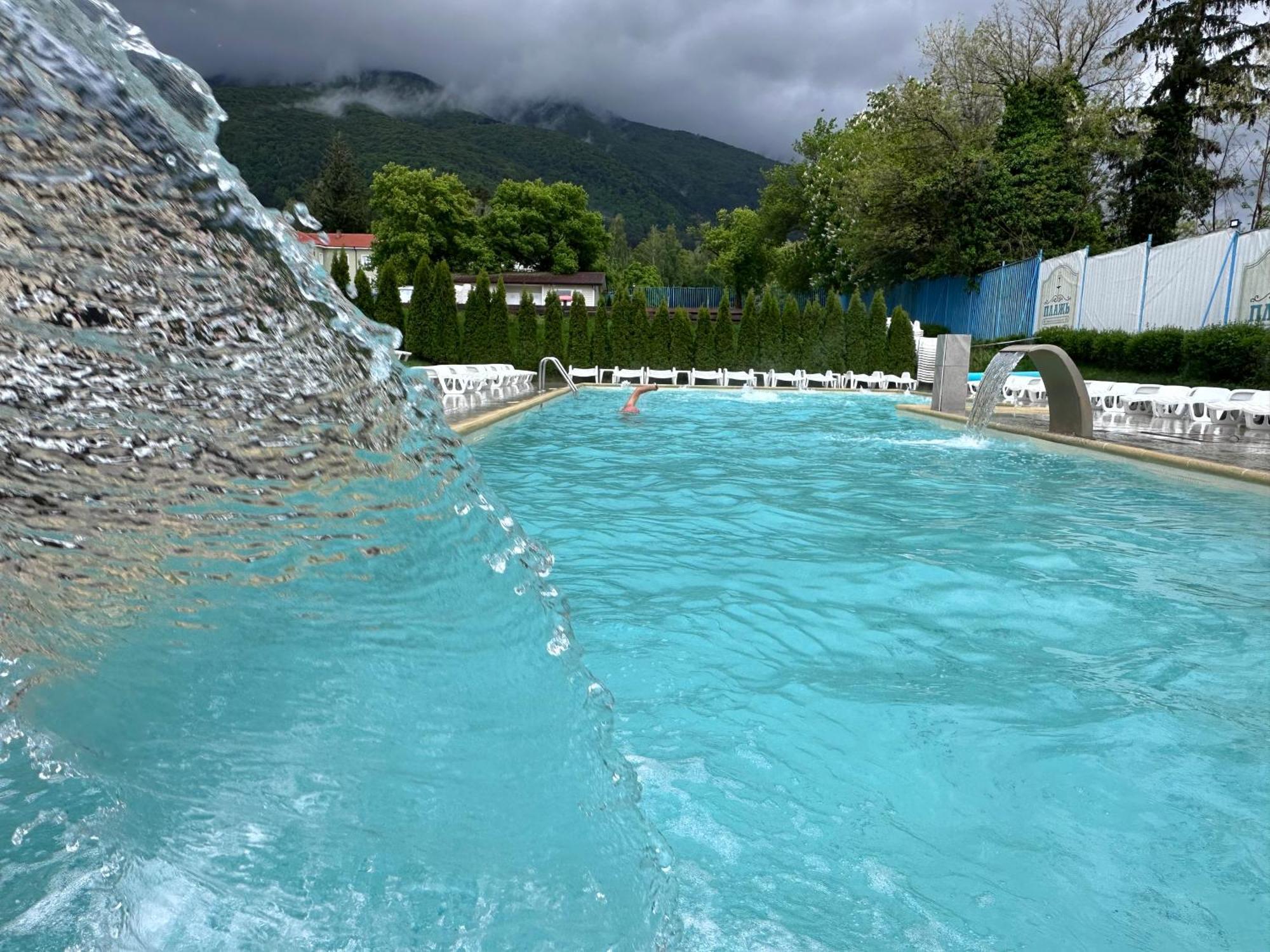 7 Lakes Camping Sapareva Banya Buitenkant foto