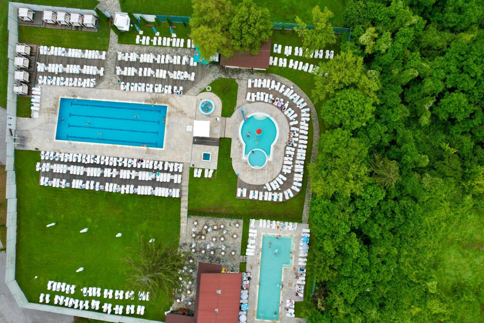 7 Lakes Camping Sapareva Banya Buitenkant foto